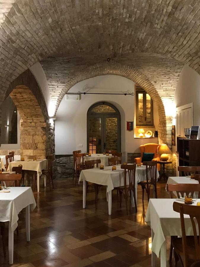 Hotel La Fortezza Assisi Dış mekan fotoğraf